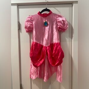 Nintendo Super Mario Princess Peach Girls Costume  Halloween Size medium 7-8